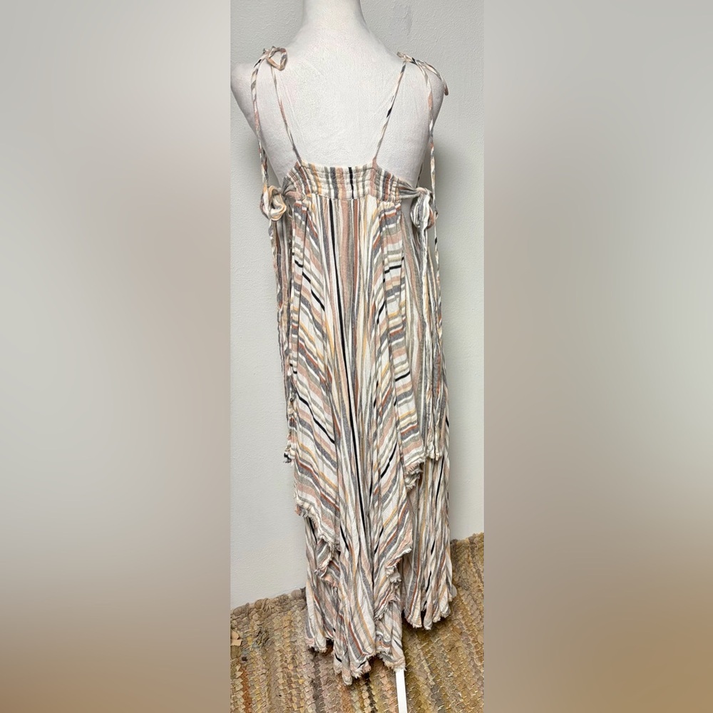 Free People Striped Tropical Heat Maxi
Dress Boho Minimalist Flowy
Size XS - Picture 6 of 9